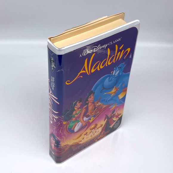 ALADDIN THE CLASSICS WALT DISNEY  VINTAGE VHS. - Picture 3 of 11